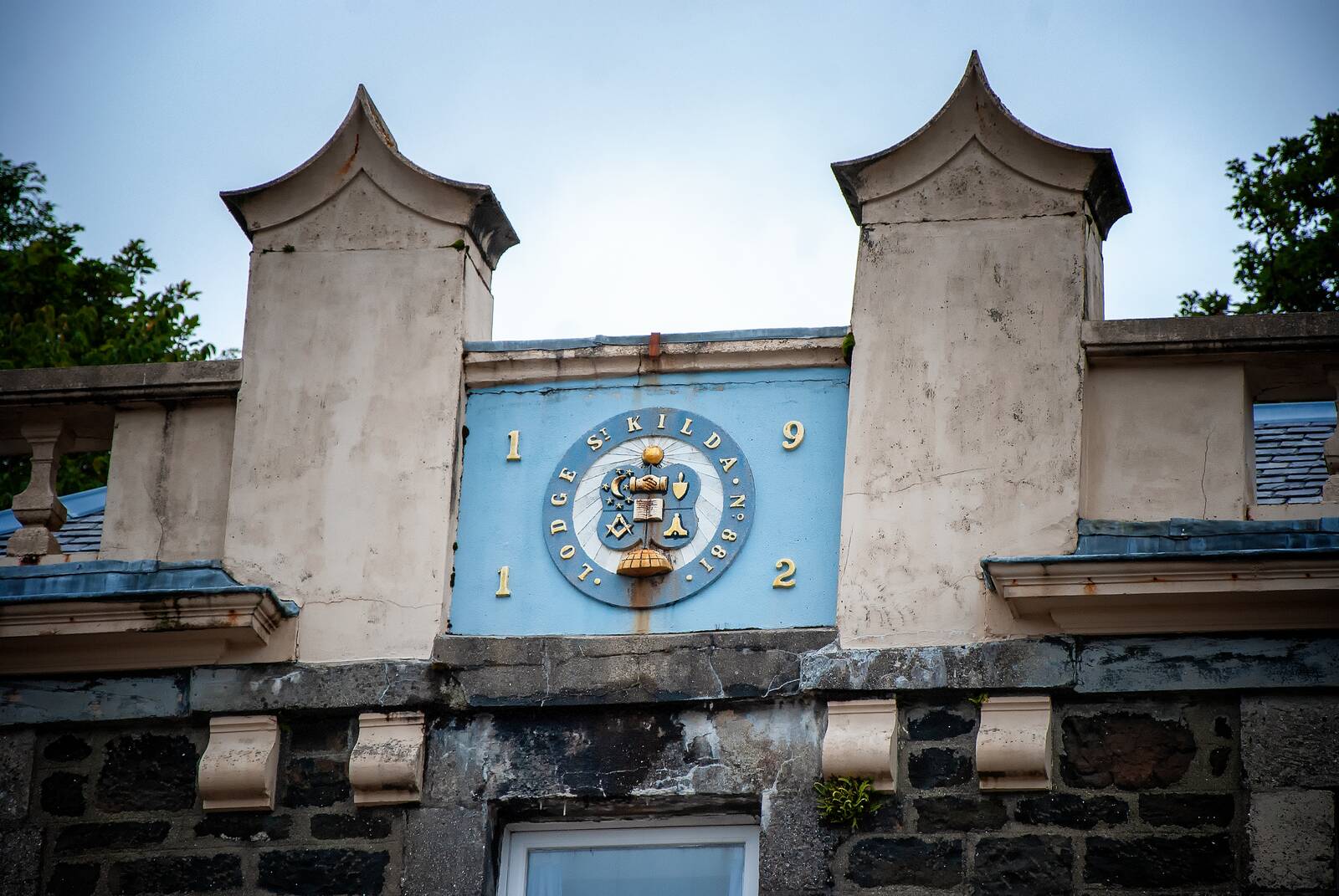 1912