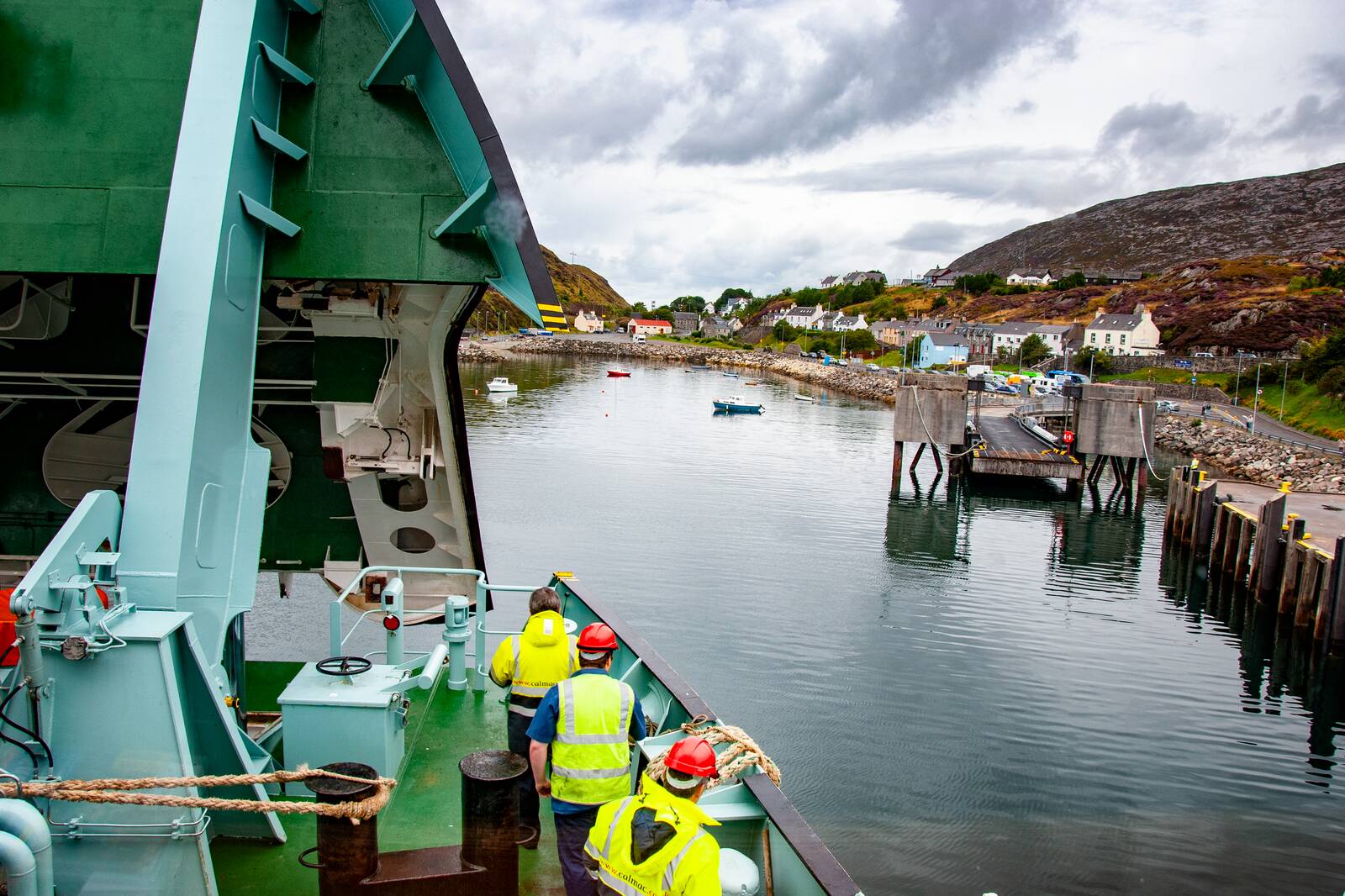Arriving at Tarbert harbour